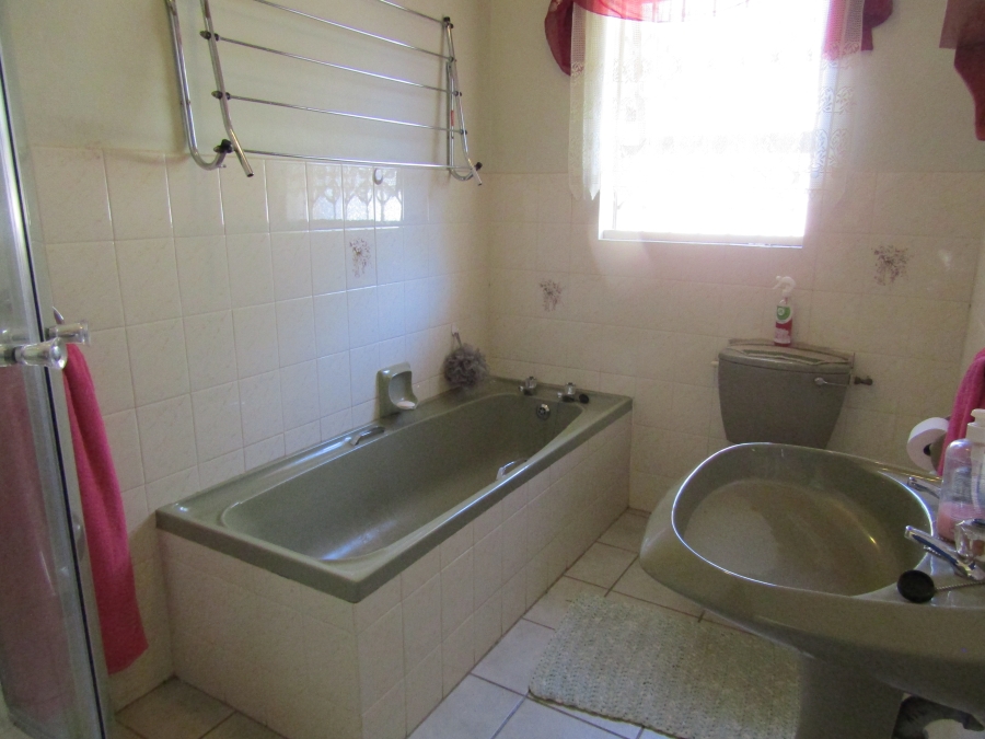 3 Bedroom Property for Sale in Boskloof Eastern Cape